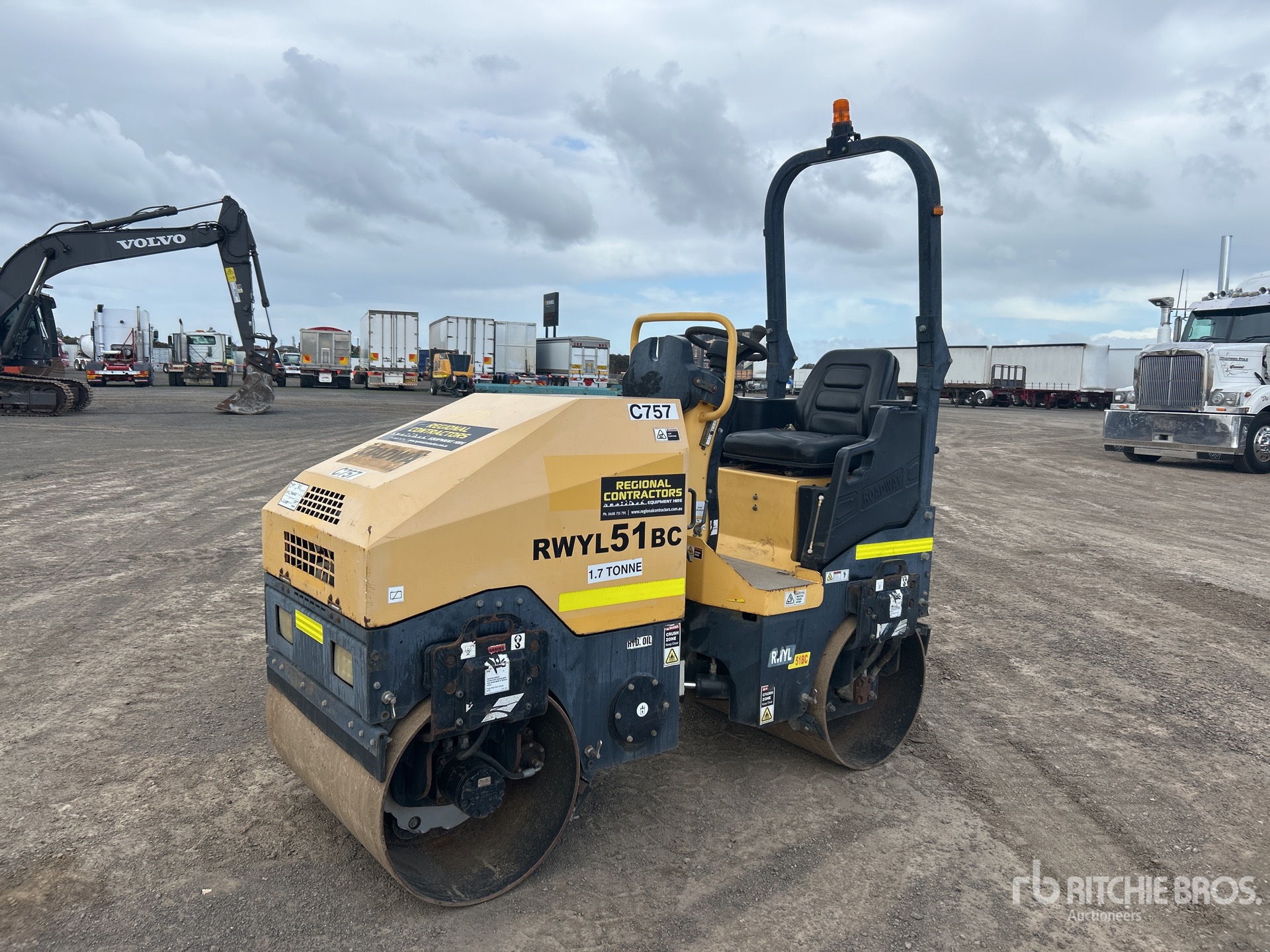 2017 Roadway RWYL51BC Double Drum Roller