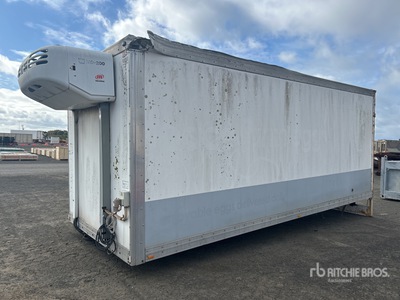6.5 m Refrigerated Truck Body Varios
