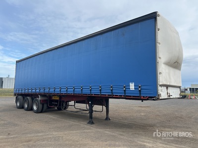 1990 Lusty 12 m Tri/A Remolque con Lona