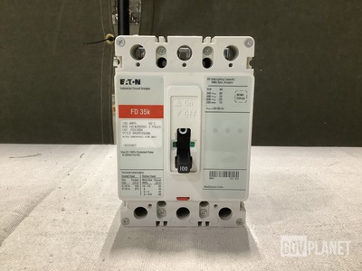 (15) Eaton FD3100V Circuit Breakers