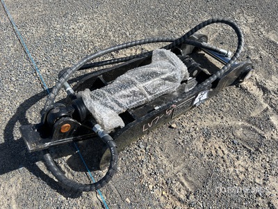 2025 GIYI GY-XJ3T Hydraulic Excavator Thumb - Fits 3 ton (Unused)