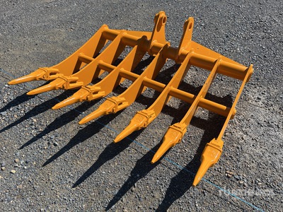 GIYI 1120 mm Excavator Rake - Fits Cat 305 (Unused)