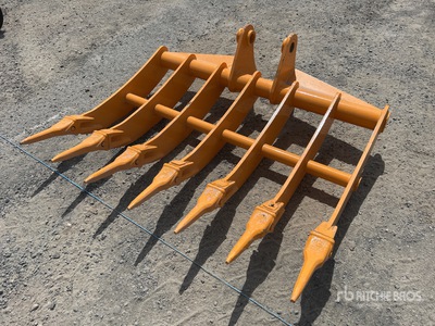 GIYI 1120 mm Excavator Rake - Fits Cat 305 (Unused)