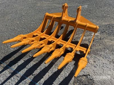 GIYI 830 mm Excavator Rake - Fits Cat 305 (Unused)