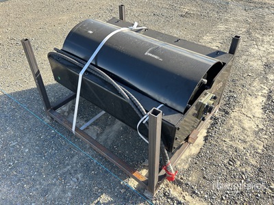 2025 GIYI GY-VR39 1000 mm Mini Rodillo vibrador para minicargadora (Unused)