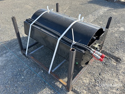 2025 GIYI GY-VR39 1000 mm Mini Rodillo vibrador para minicargadora (Unused)