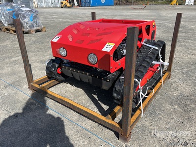 2025 SDLOOL SL750 Remote Control Crawler Lawn Mower (Unused)