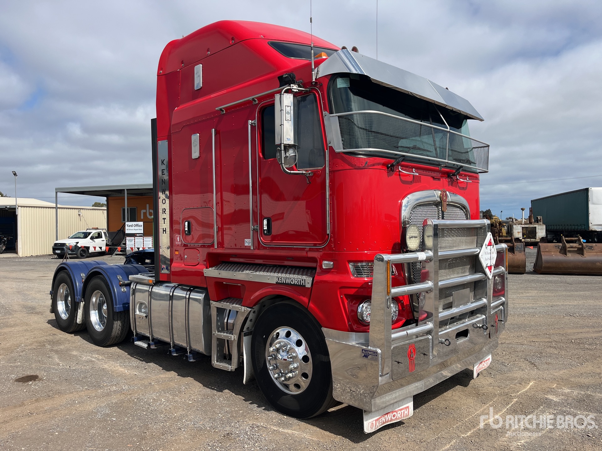 2021 Kenworth K200 Big Cab Aerodyne 6x4 T/A Sleeper Truck Tractor