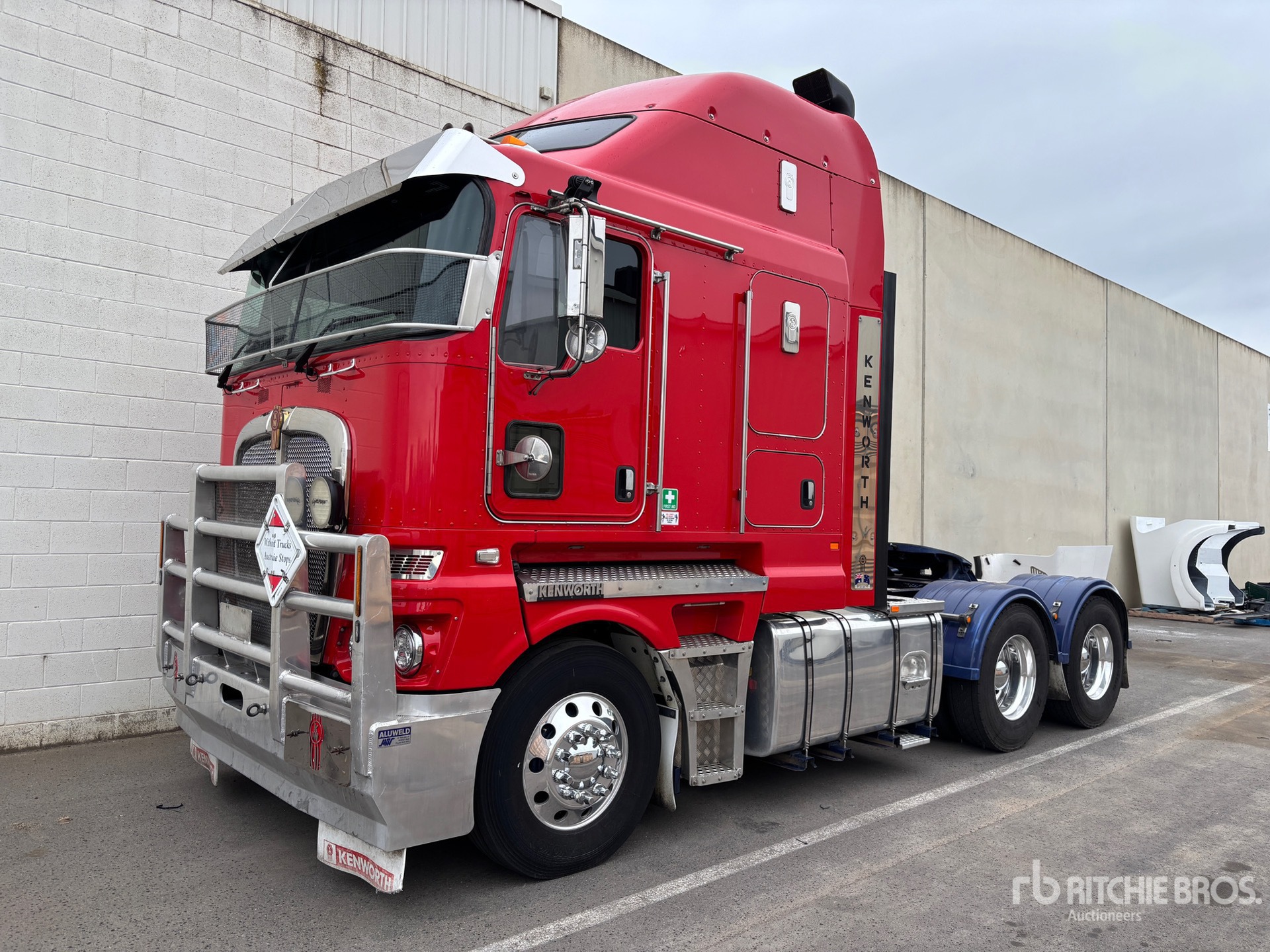 2021 Kenworth K200 Big Cab Aerodyne 6x4 T/A Sleeper Truck Tractor