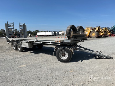 2022 Rogers Willex 8.1 m Super Dog Plant Trailer