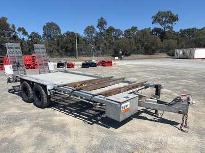 2021 Rogers Willex 5.4 m Bogie/A Equipment Trailer