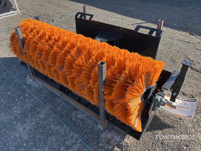 2025 GIYI GY-SE61 1550 mm Kompaktladerbesen (Unused)