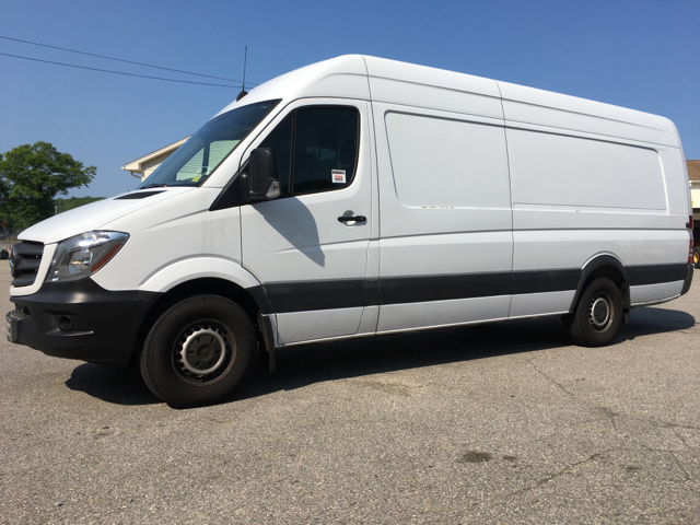 2016 Mercedes-Benz Sprinter 2500 Cargo Van