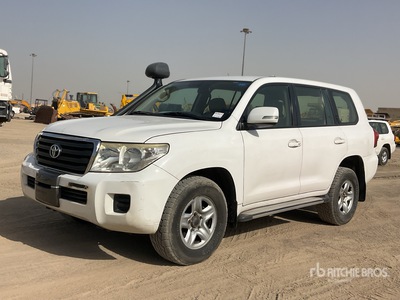 2012 Toyota Land Cruiser GX 200L 4x4 Vehiculo todoterreno