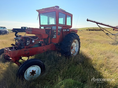 2WD Tractor (Inoperable)