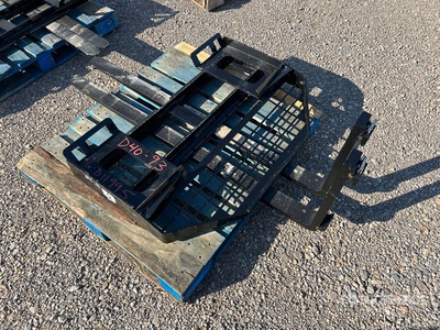2025 GIYI GY-DHC 60 in Skid Steer Forks (Unused)