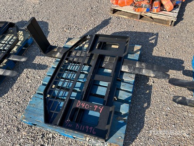 2025 GIYI GY-DHC 60 in Skid Steer Forks (Unused)