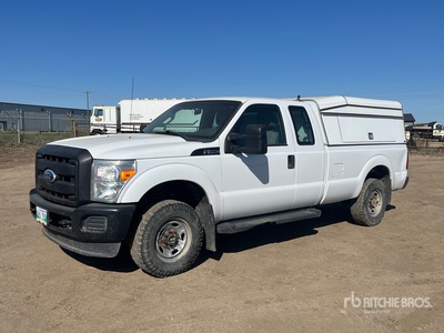 2011 Ford F-250 4x4 Extended Cab Pickup