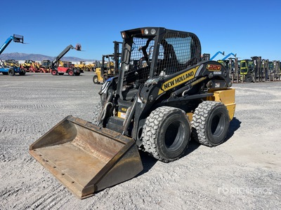 2019 New Holland L220 Mini pala