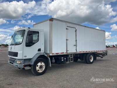 2014 Kenworth K370 4x2 Van Truck