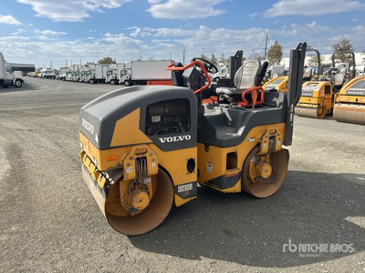 2022 Volvo DD30B Double Drum Roller