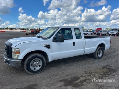 2010 Ford F-250 XL 4x2 Extended Cab Ute