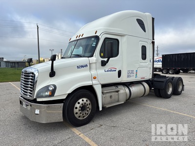 2017 Freightliner Cascadia 125 6x4 T/A Sleeper Truck Tractor