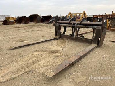 84 in Q/C Wheel Loader Forks - Fits Cat 950M