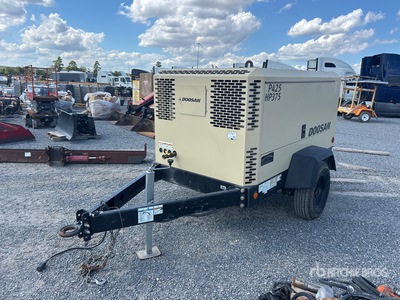 2023 Doosan P425/HP375WCU-T4F Mobile Air Compressor