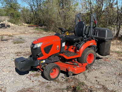 Kubota BX2380TV60-1 4WD Trattore da giardinaggio