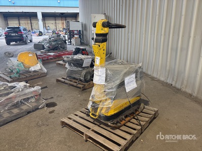 Wacker DPU5545HE Vibratory Plate Compactor