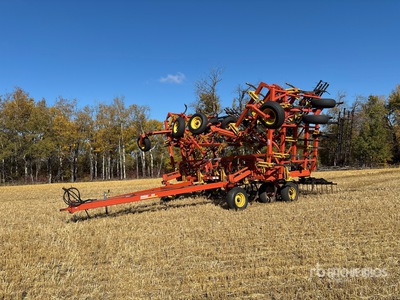 Bourgault 8810 48 ft Cultivator