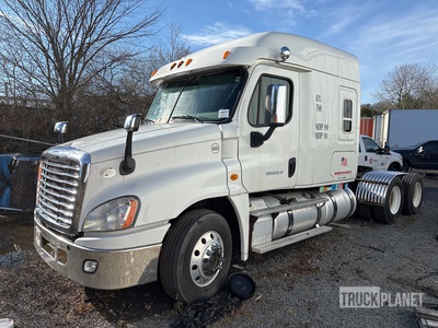 2014 Freightliner CA125SLP 6x4 Cabina con cuccetta per trattore stradale (Inoperable)