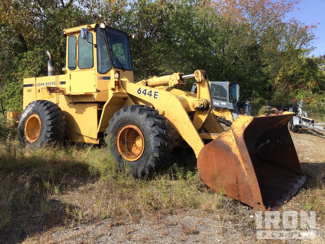 CARGADOR FRONTAL JOHN DEERE 644E