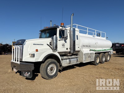 2012 Western Star 4900SA 19080 L 8x6 Sleeper Water Truck