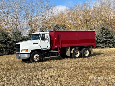 2000 Mack CH613 6x4 Grain Truck