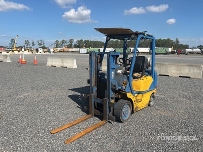 2001 Komatsu FG20ST-12R 4000 lb Cushion Tire Forklift