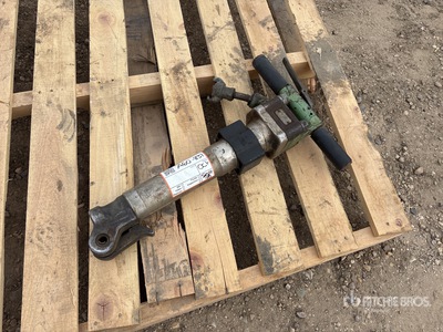 2015 Sullair Demolition Breaker