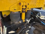 4 Underbody - Truck with Cab Suspension Air Bags