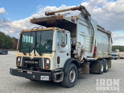 2013 Mack MRU613 6x4 Front Loader Waste Collection Truck
