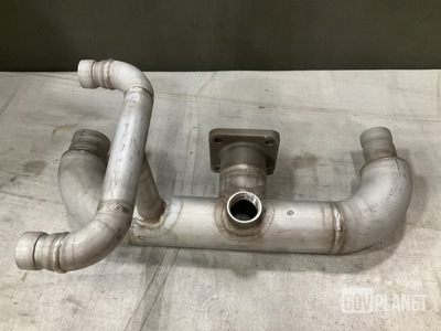(8) Pierce 1336202 Pipe Elbow Assemblies