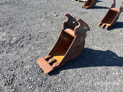 12 in Q/C Digging Excavator Bucket