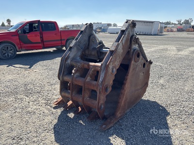 48 in grapple Excavator Bucket