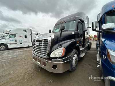 2014 Freightliner Cascadia 125 6x4 T/A Sleeper Truck Tractor (Inoperable)