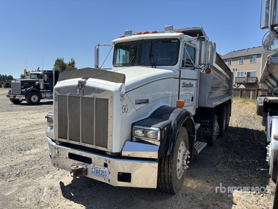 1989 Kenworth T800 8x4 Tri/A Dump Truck