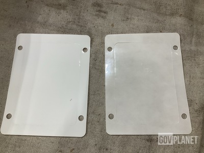 (533) Oshkosh Defense 3440392 Door Latch Insulators