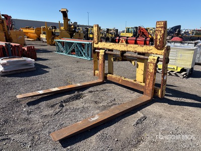88 in Q/C Wheel Loader Forks - Fits Komatsu