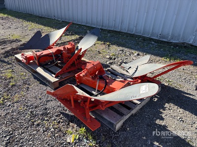 Kuhn 28 in 2 Bottom Plow Extension (Unused)