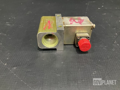 Valcor Engineering 96487-V14500-291 2 Way Solenoid Valve