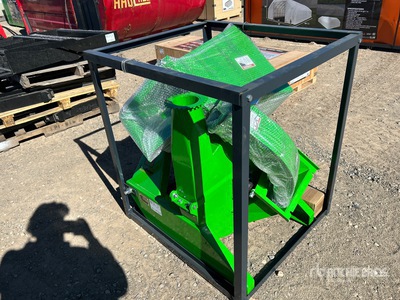 2025 StanForge WC42 3-Point Hitch Wood Chipper (Unused)